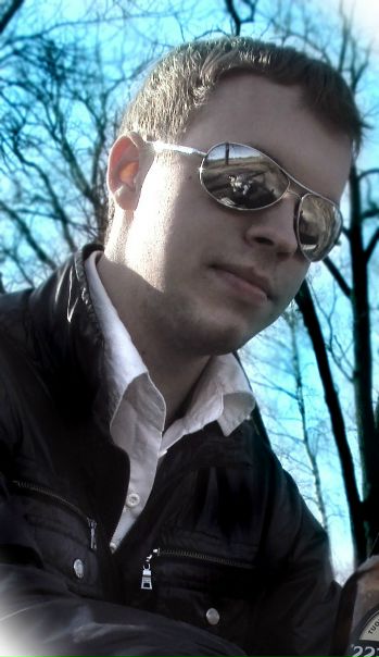 №12, Святослав Броварчик, Кингисепп №12, Святослав Броварчик, Кингисепп